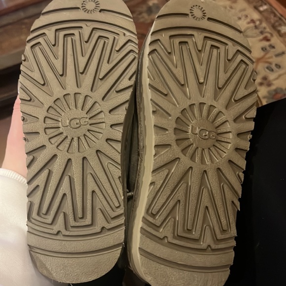 Ugg ultra mini platform soles size 5.5 - Picture 3 of 5